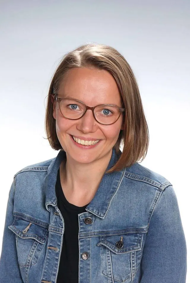 Porträt von Mag. SUCUR Stefanie